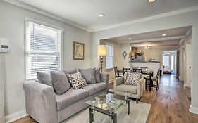 Chic Atl Home, Steps To Mercedes-Benz Stadium